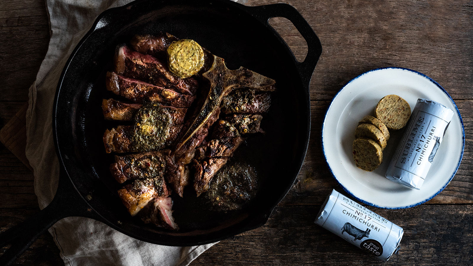 no17-roasted-forerib-of-beef__PID:8e799497-a202-4145-a132-01e6efc5d6e6